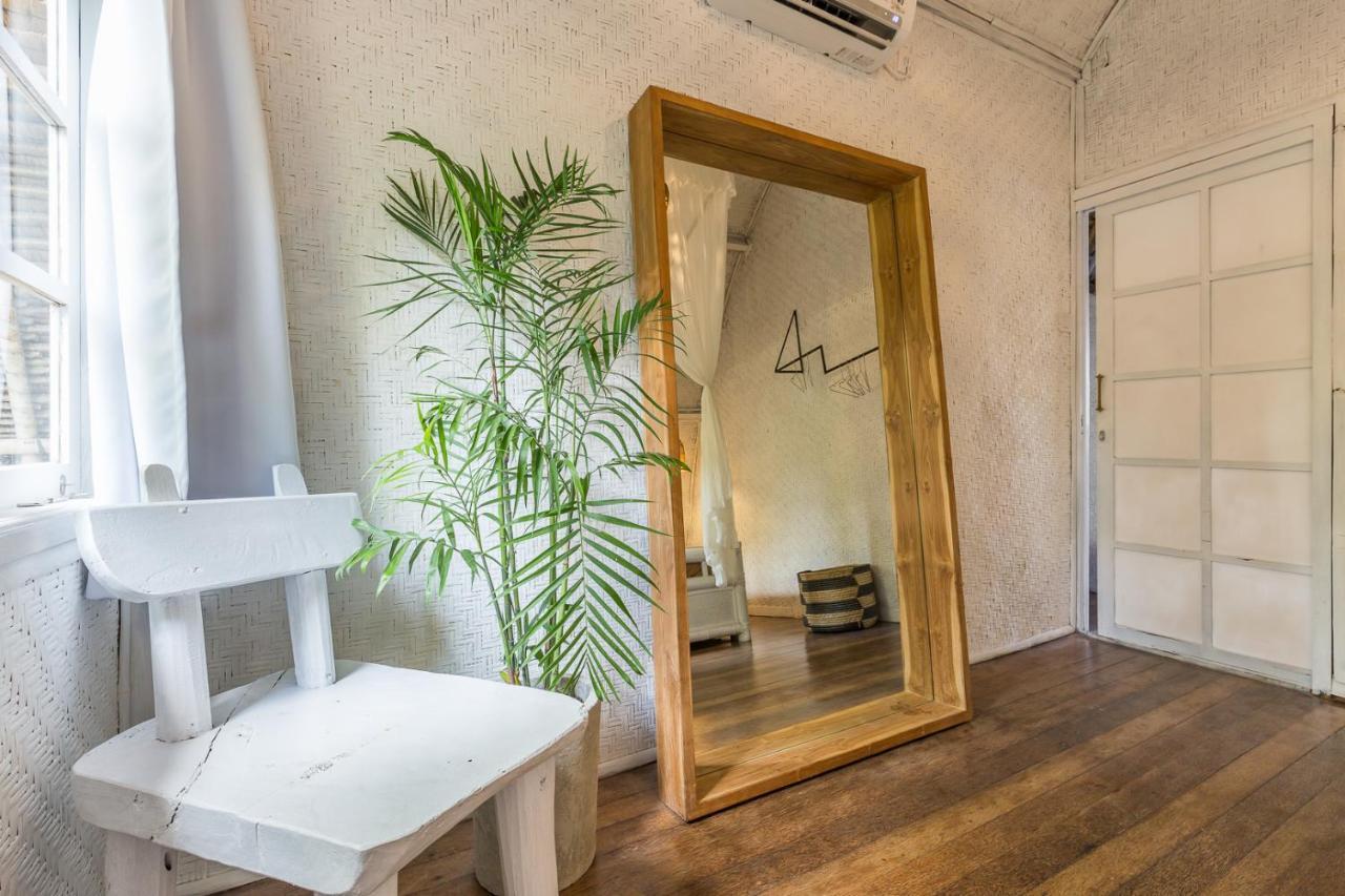 Villa Eco Bamboo Bungalow 4 à Canggu Extérieur photo